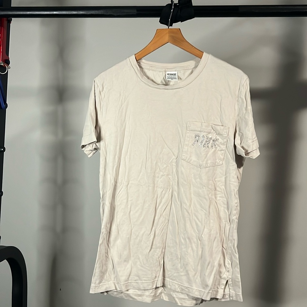 Victoria’s Secret Pink campus tee